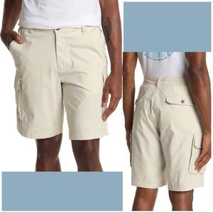 🚨EXPIRES🔜 🆕 Nautica navigator cargo shorts Cream color size 40